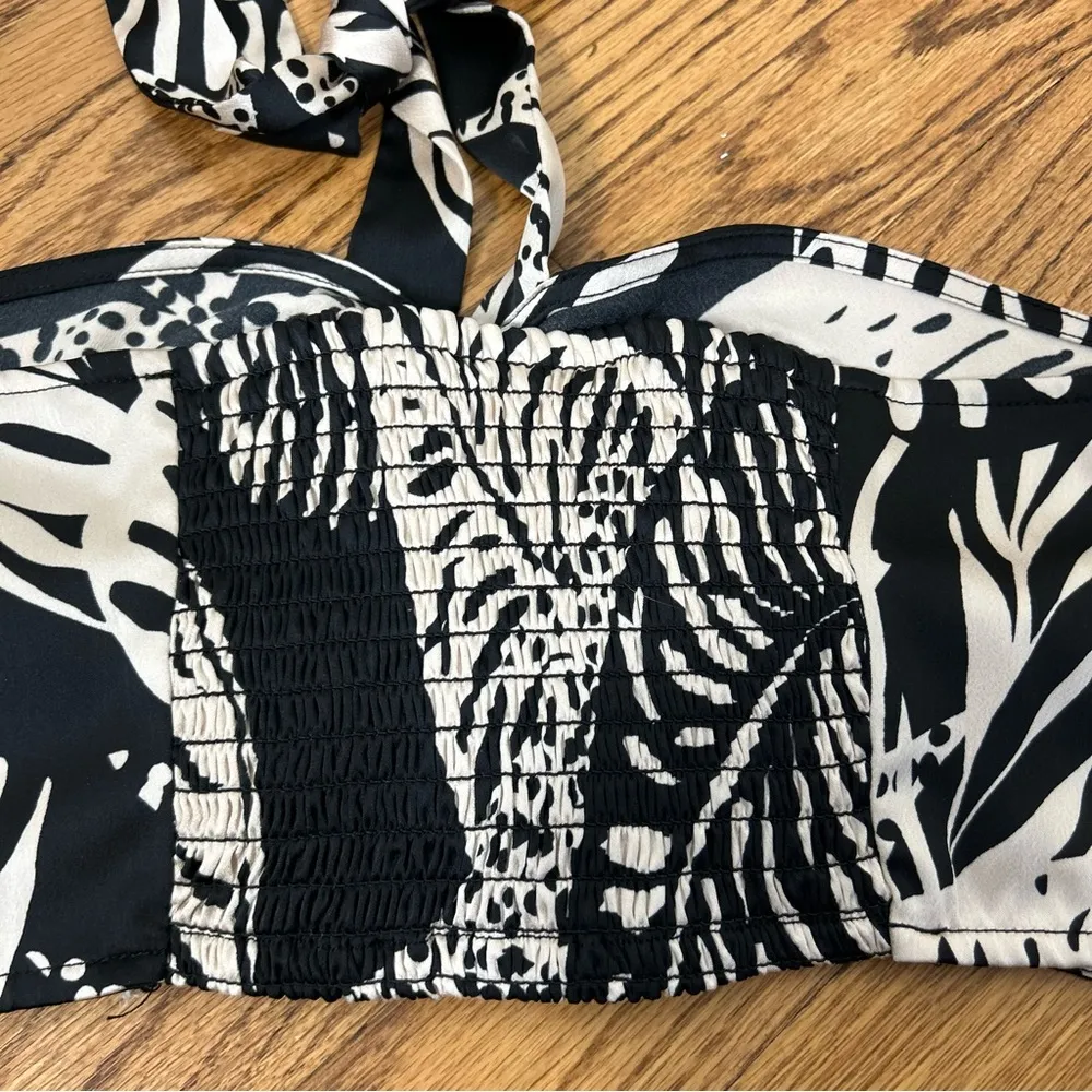 Future Collective x Alani Nichole Neck Wrap Halter Tiny Top Black Cream Size L Size L - Image 8