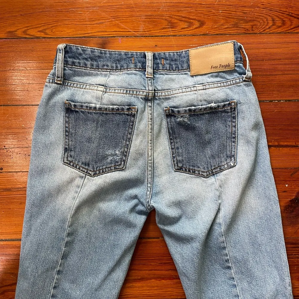 Free People Patchwork Two Toned Distressed Crop Patch Jeans Hippie Boho Sz 25 - Image 10