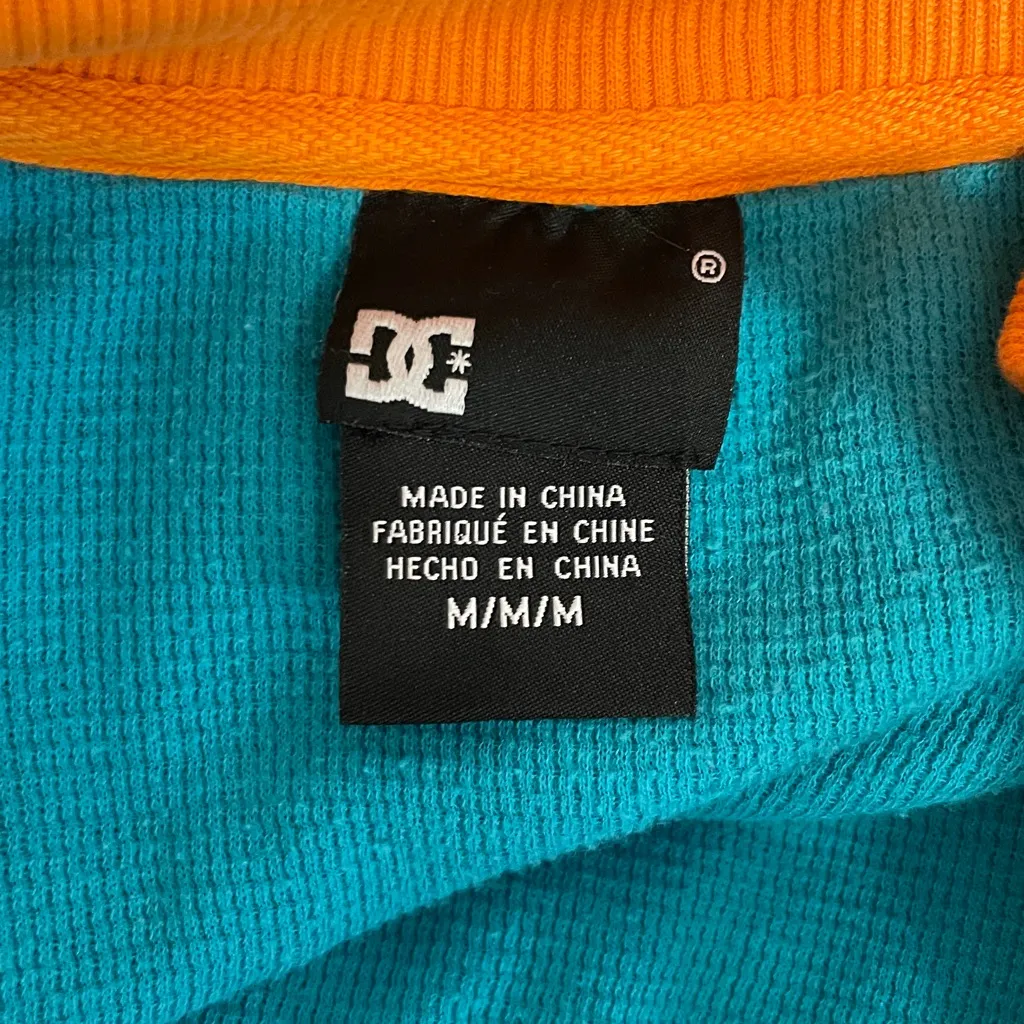 DC Women's Vibrant Orange and Teal Jacket hooded sweatshirt size Medium - Image 5