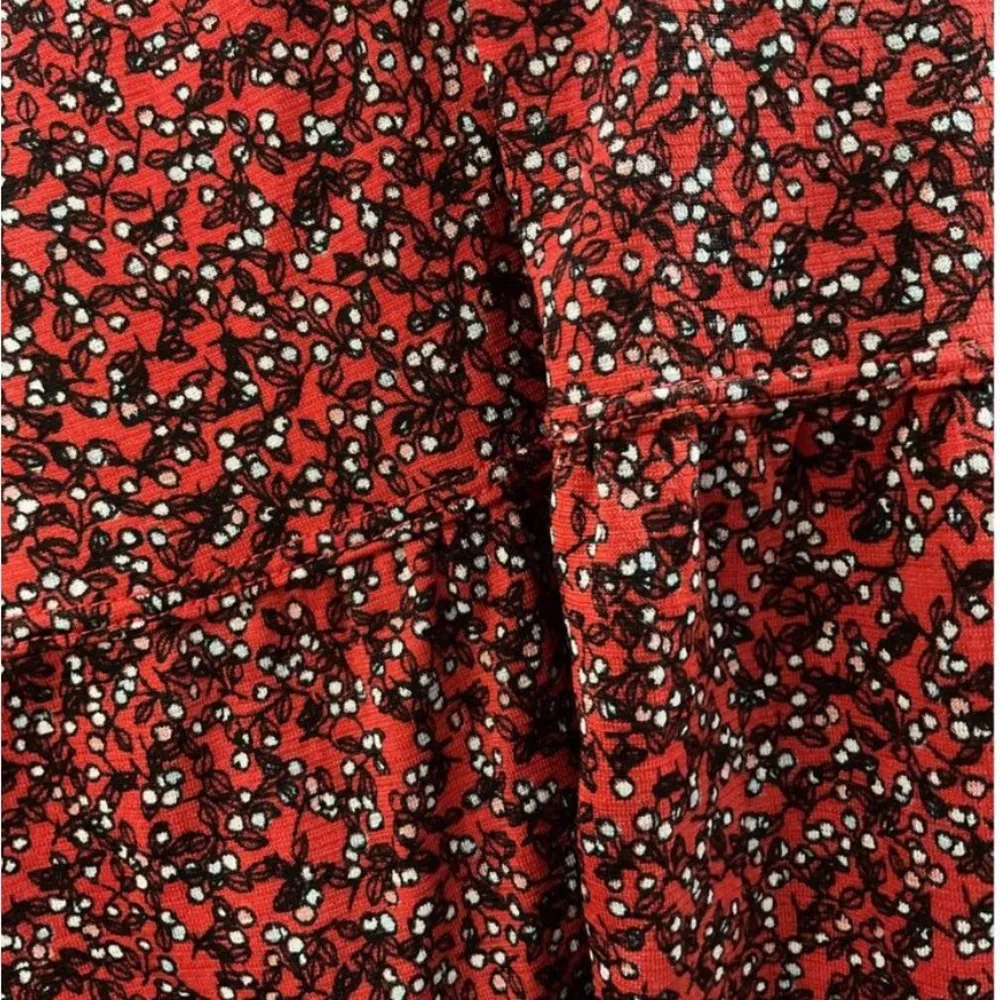 Max Studio Red Floral Print Tiered Sleeveless Flowy Tiered Shift Sundress Size 8 - Image 4