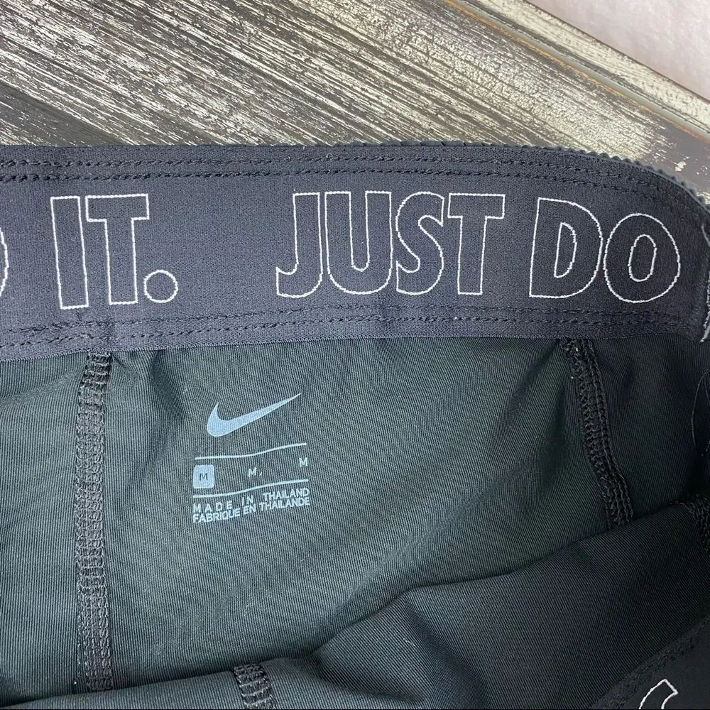 Nike Black & White Double Layer Athletic Sport Shorts & Top 2 Piece SET M - Image 11