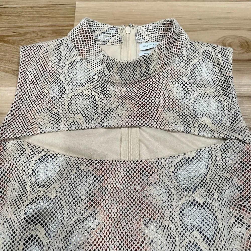Urban Outfitters Kiara Snake Print Cut Out Tank Top Women’s Medium - Image 3