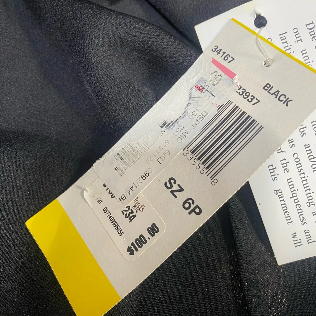 John Roberts cropped suit jacket, blazer, vintage, size‎ 6P Black - Image 6