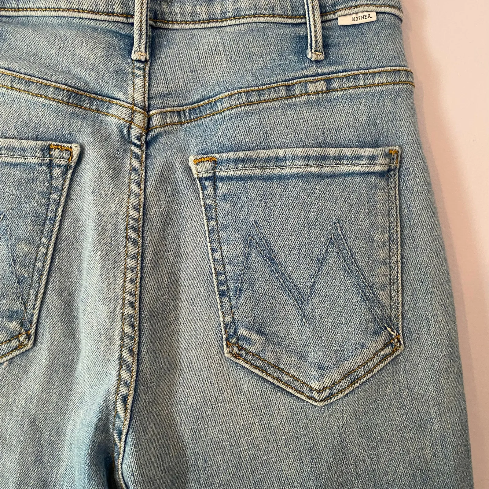 Mother Denim The Hustler Ankle Fray Jeans in High-Life Cropped Women's size 26 - Image 8