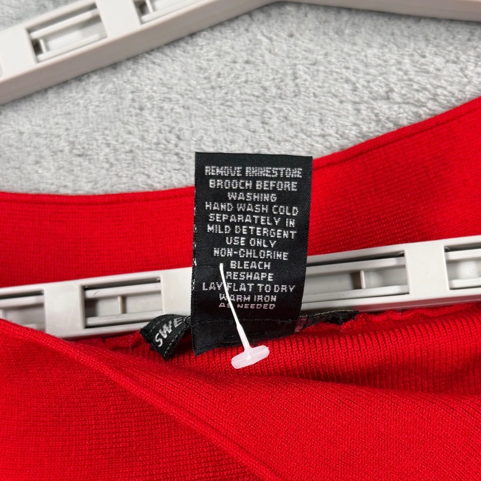 Sweaterworks XL Red Silk Blend Knit Sweater Top Asymmetric Collar Chic Casual - Image 6