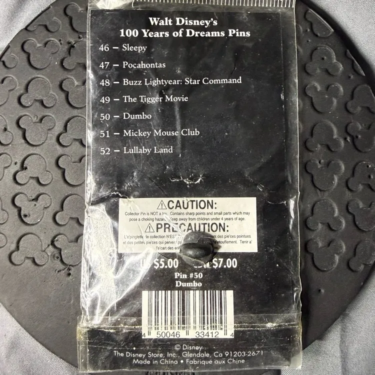 Disney parks 100 Years of Dreams Dumbo Movie Poster 2001 trading pin nwt - Image 3