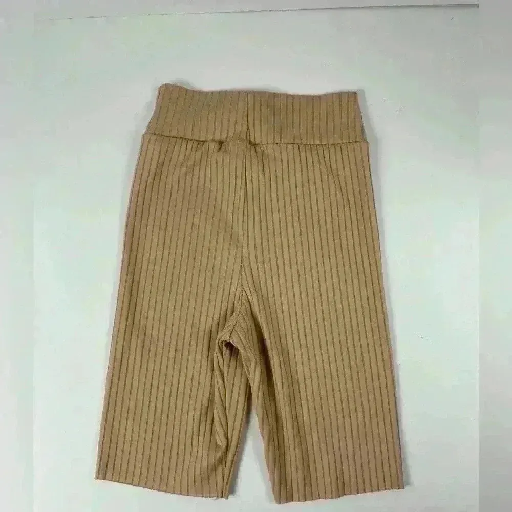 Pretty Little Thing Camel Rib Biker Shorts Size 2 - Image 4