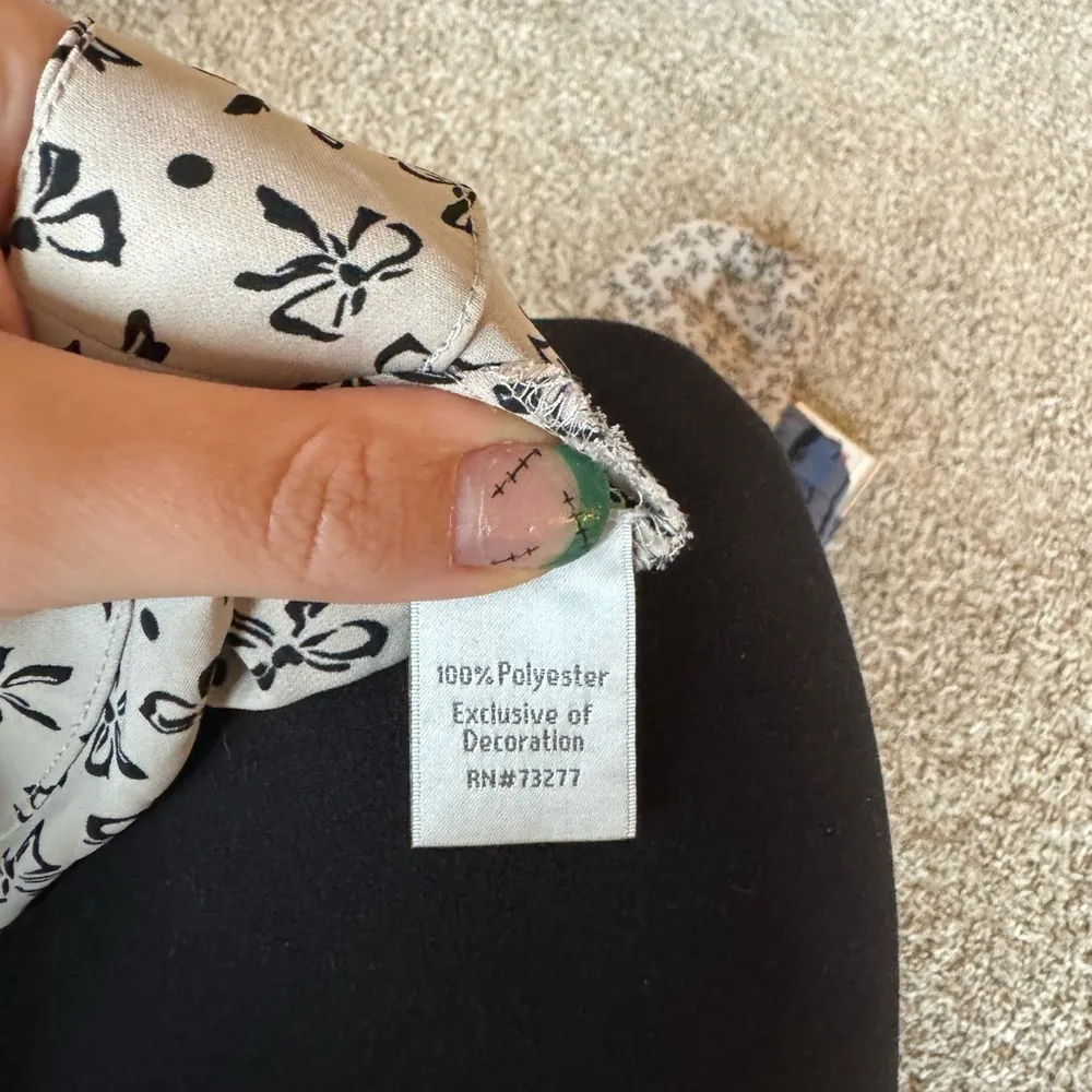 LC Lauren Conrad Bow Print Top | Small | EUC | Pleated | Business Casual - Image 8