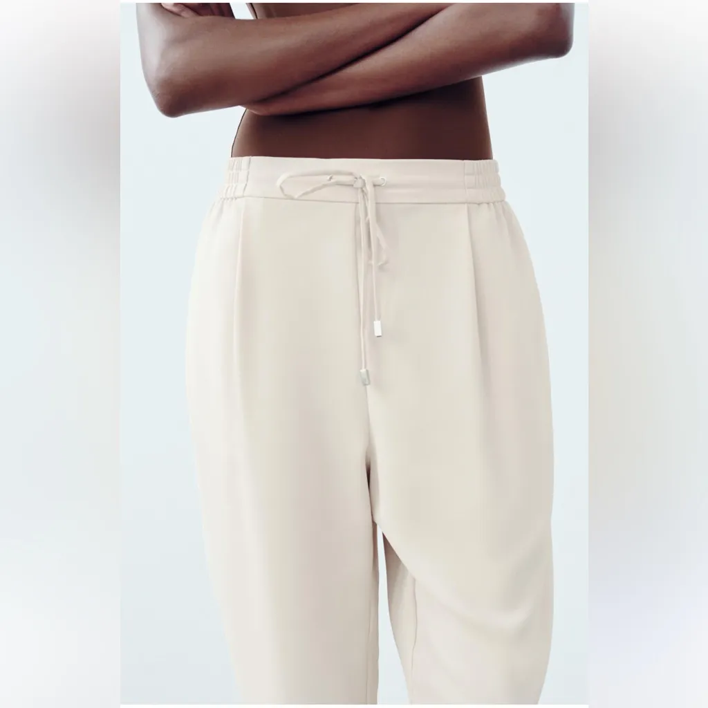 Zara Lightweight Pants Women’s Size XL Cream - Image 4