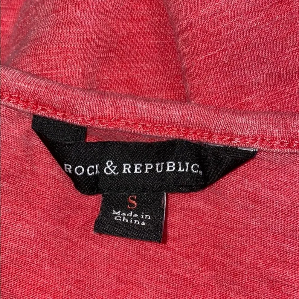 Rock & Republic women’s size small v-neck red graphic print tank liberty happy - Image 7