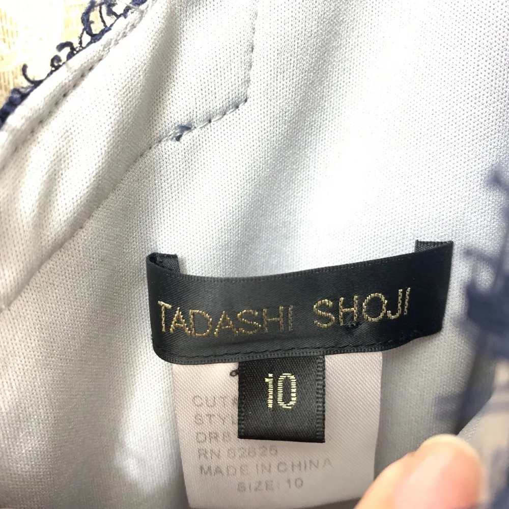 Tadashi Shoji Lace Dress - Image 4