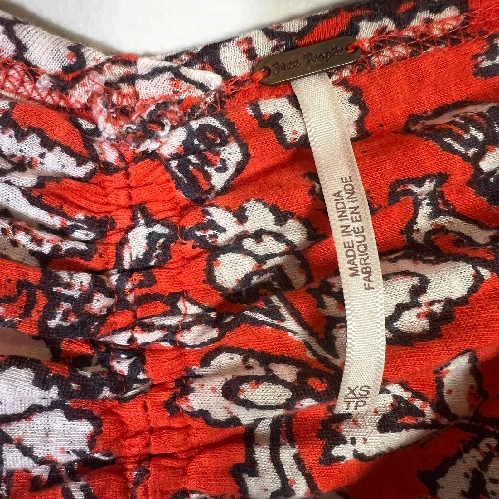 Free People Say The Word Top Womens XS Red Floral Ruched Balloon Sleeve Peasant - Image 5