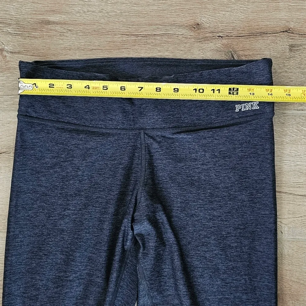 VICTORIA'S SECRET PINK Ultimate Yoga Legging crops - Image 3