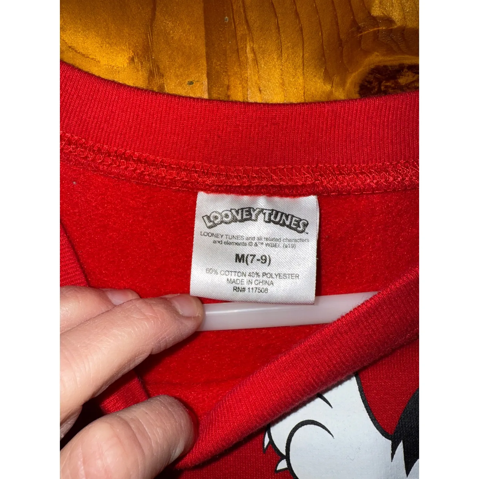 Looney Tunes Crewneck Sweatshirt Cartoon Characters Red Pullover Size Medium - Image 4