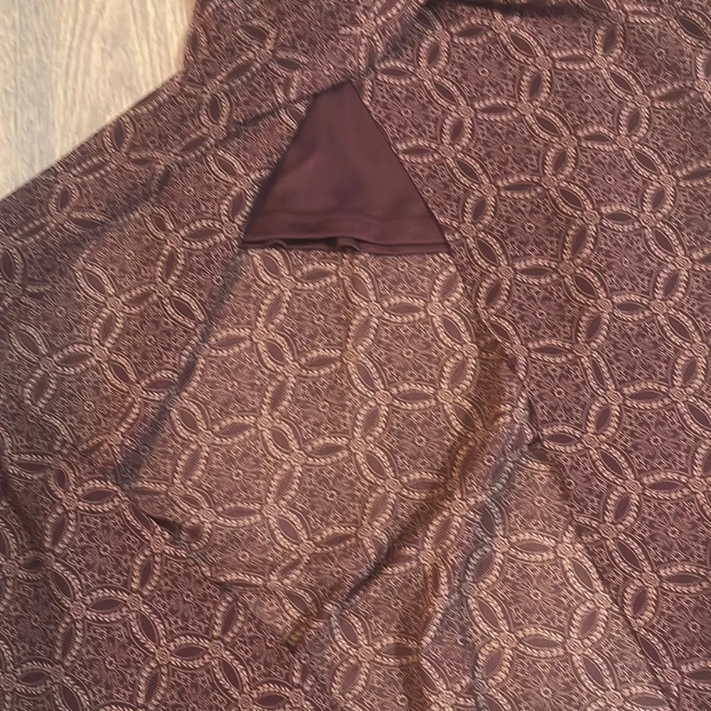 Forever 21 Sheer Layered High Low Maxi Skirt - Image 4