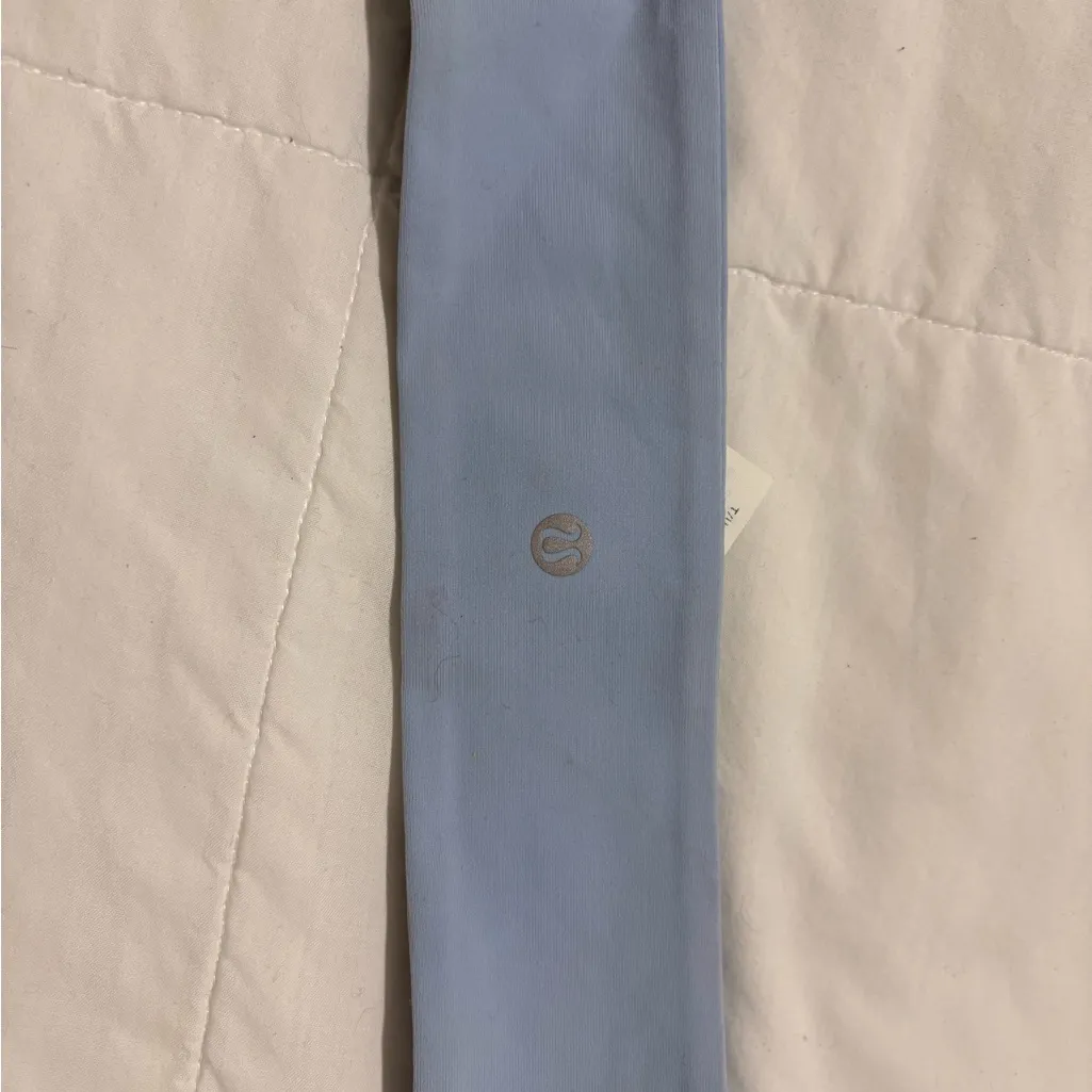 Lululemon  Womens Luxtreme Training Headband - Image 3