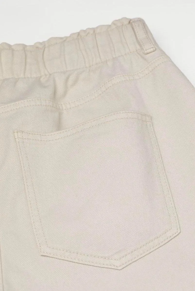 H&M Slim Mom White Jeans - Image 9