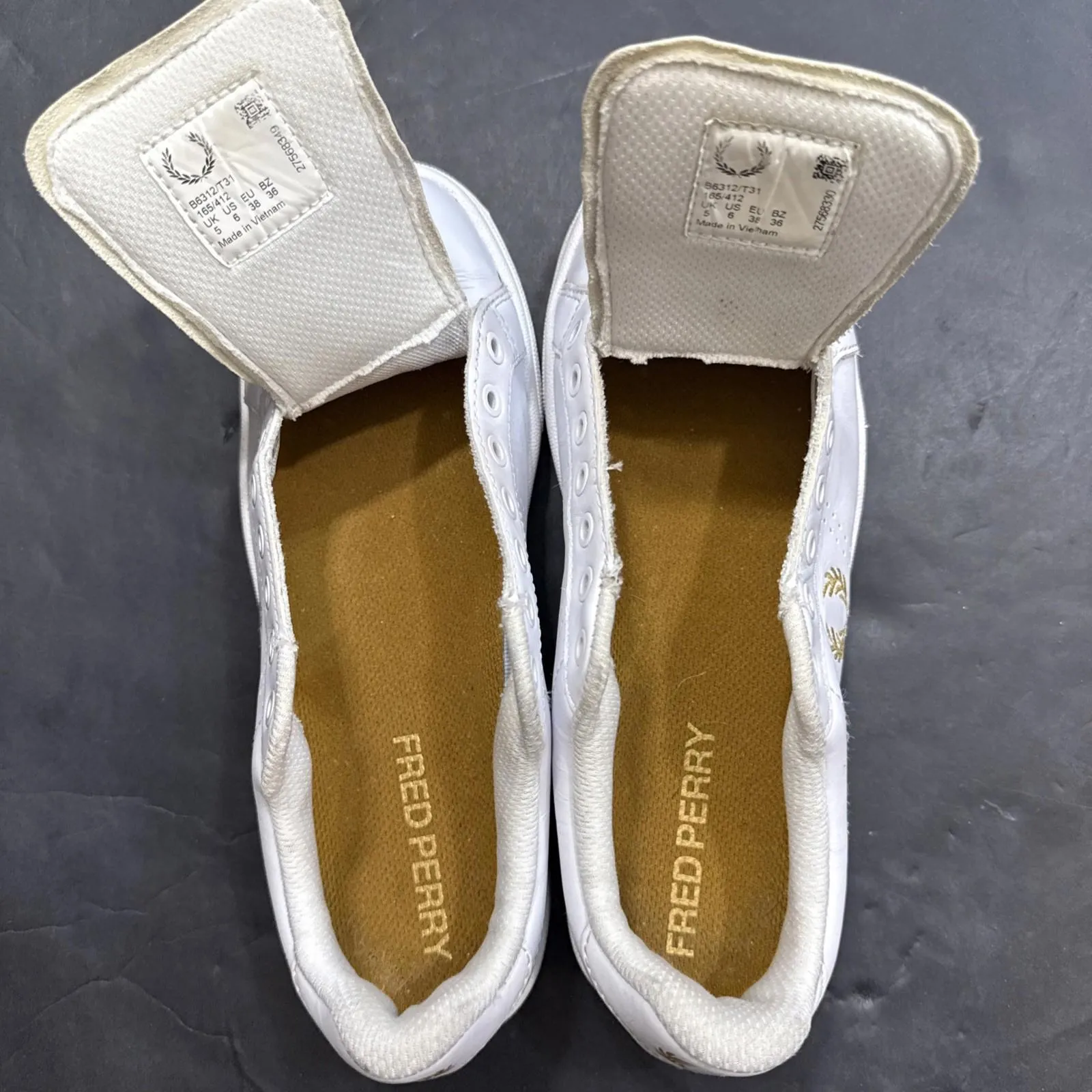 Fred Perry White Canvas Low Trainer Designer Athleisure Sneakers Shoes Womens 6 - Image 5