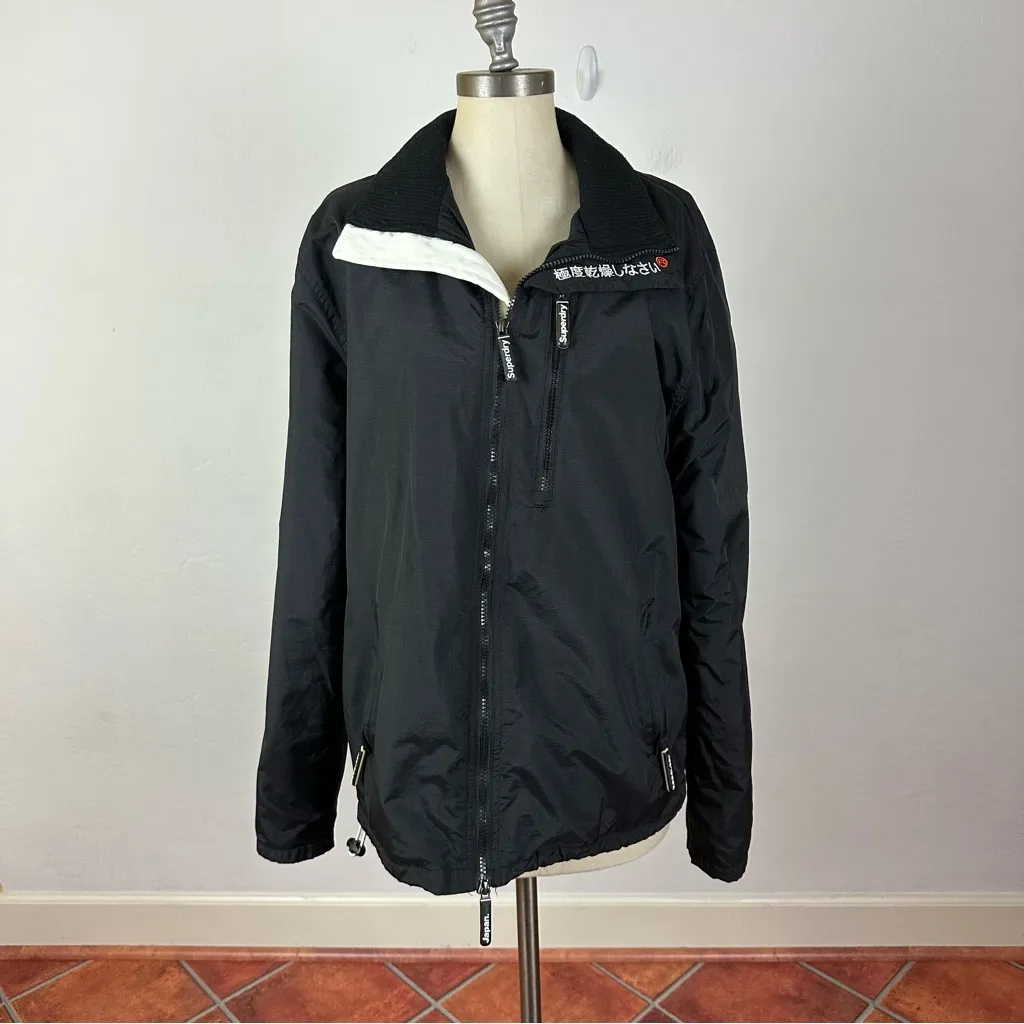 Superdry  Women’s Windhiker Black and White Jacket - Image 2