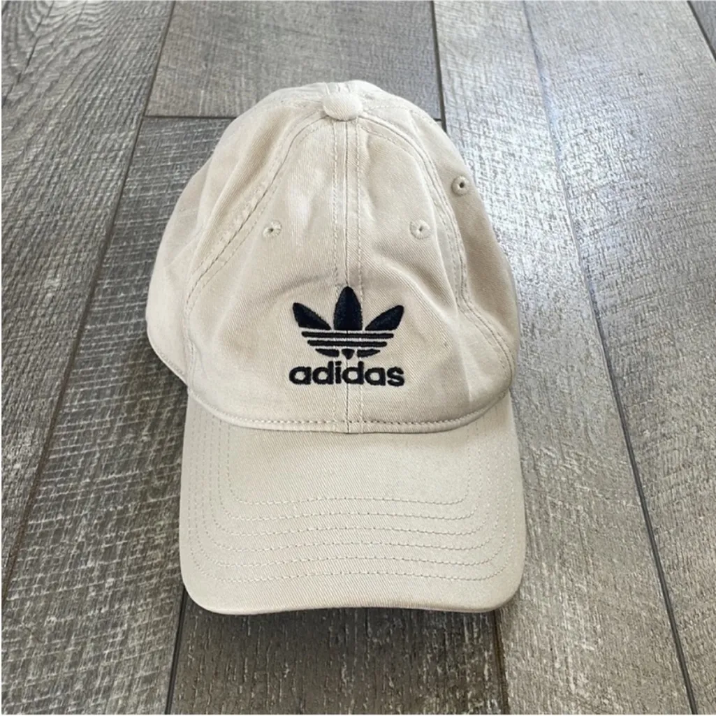 Adidas Off-White Adjustable Baseball Style Hat. - Image 4
