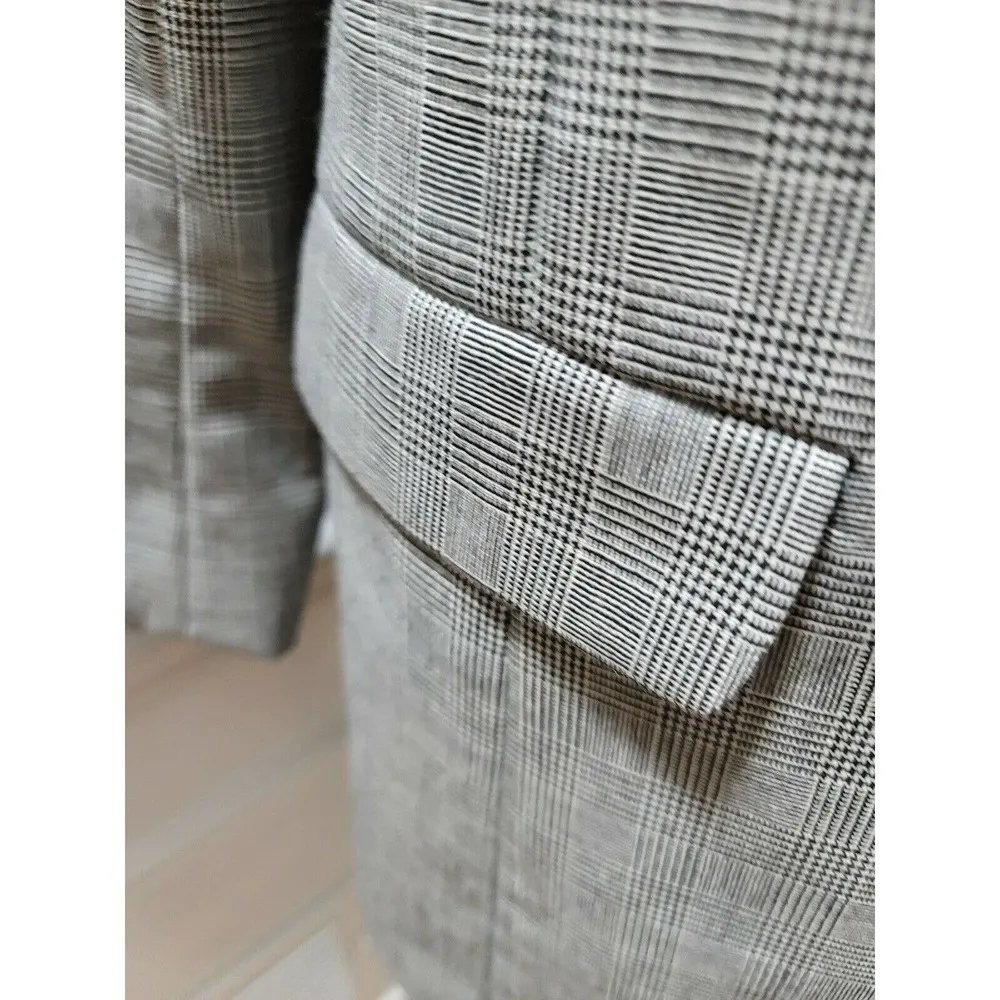 Pendleton Women's Gray plaid 100% Wool Open Front Fitted Long Coat Size 12 - Image 4