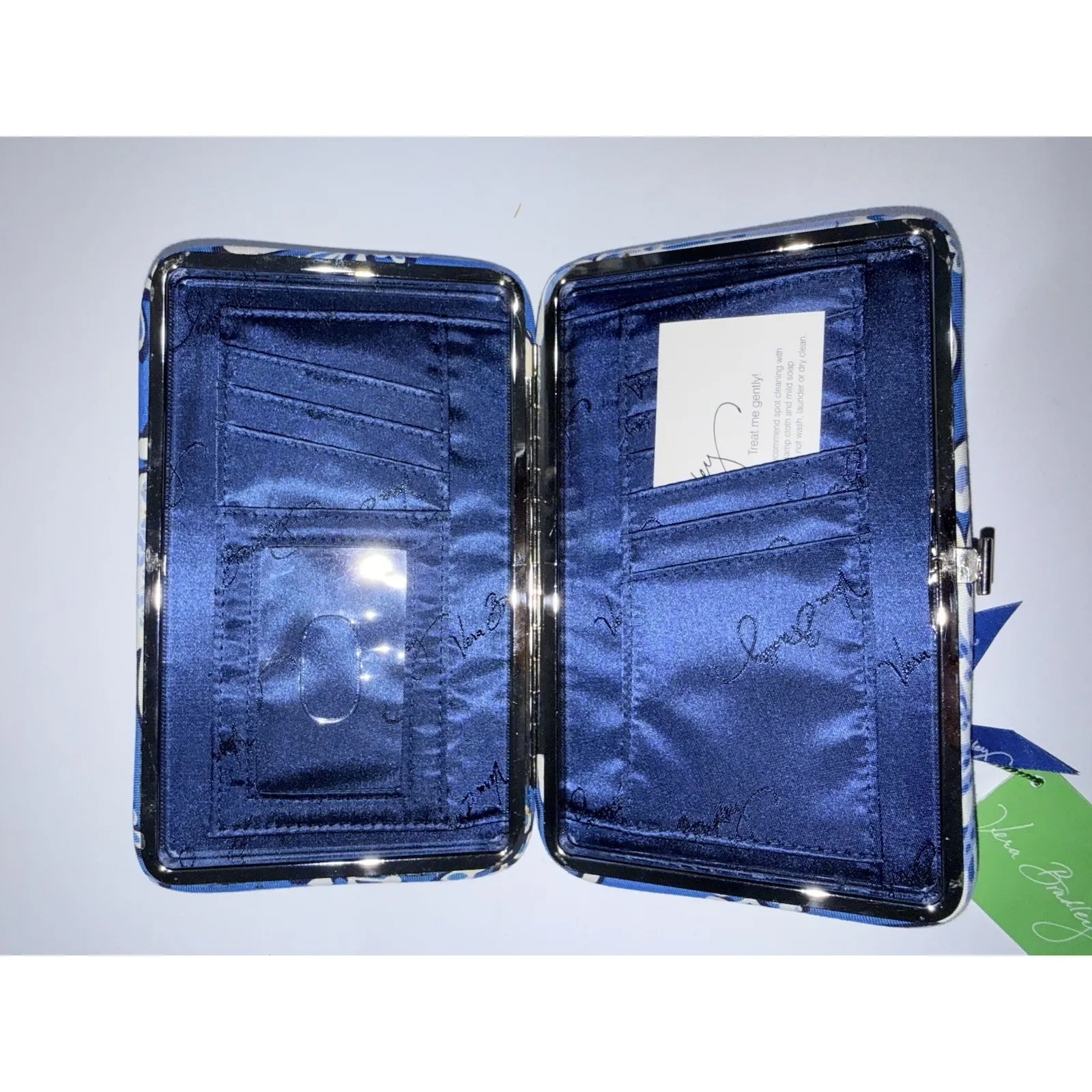 Vera Bradley Blue Lagoon Travel Clutch Passport  Wallet NWT S - Image 4
