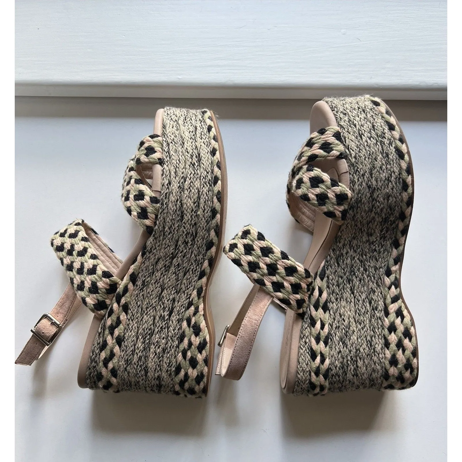 Free People Dolce Platform Wedge Size 38 Pink, Green, And Black Woven Design - Image 6