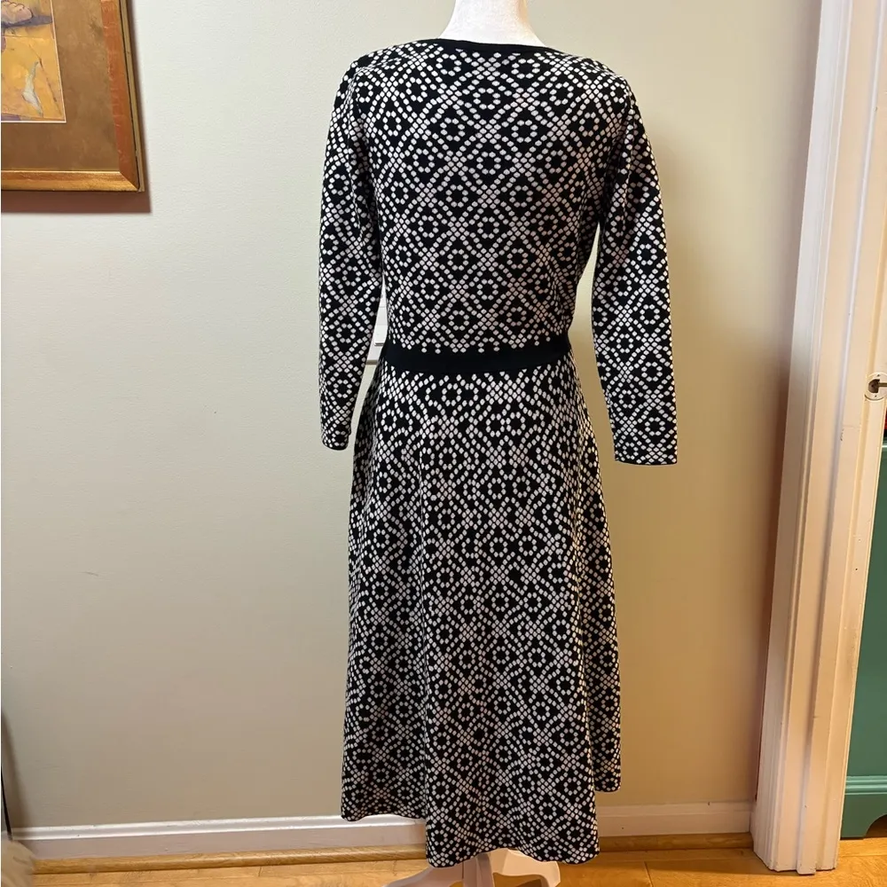 Boden Adriana Dress thick Jersey midi sz 8 M black white fit flare long sleeve - Image 3