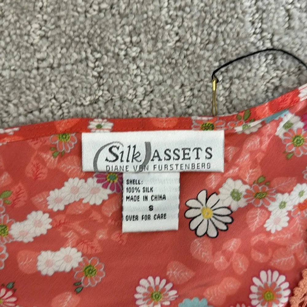 NEW NWT DVF 100% silk deadstock bias asymmetrical maxi dress crochet trim floral - Image 4