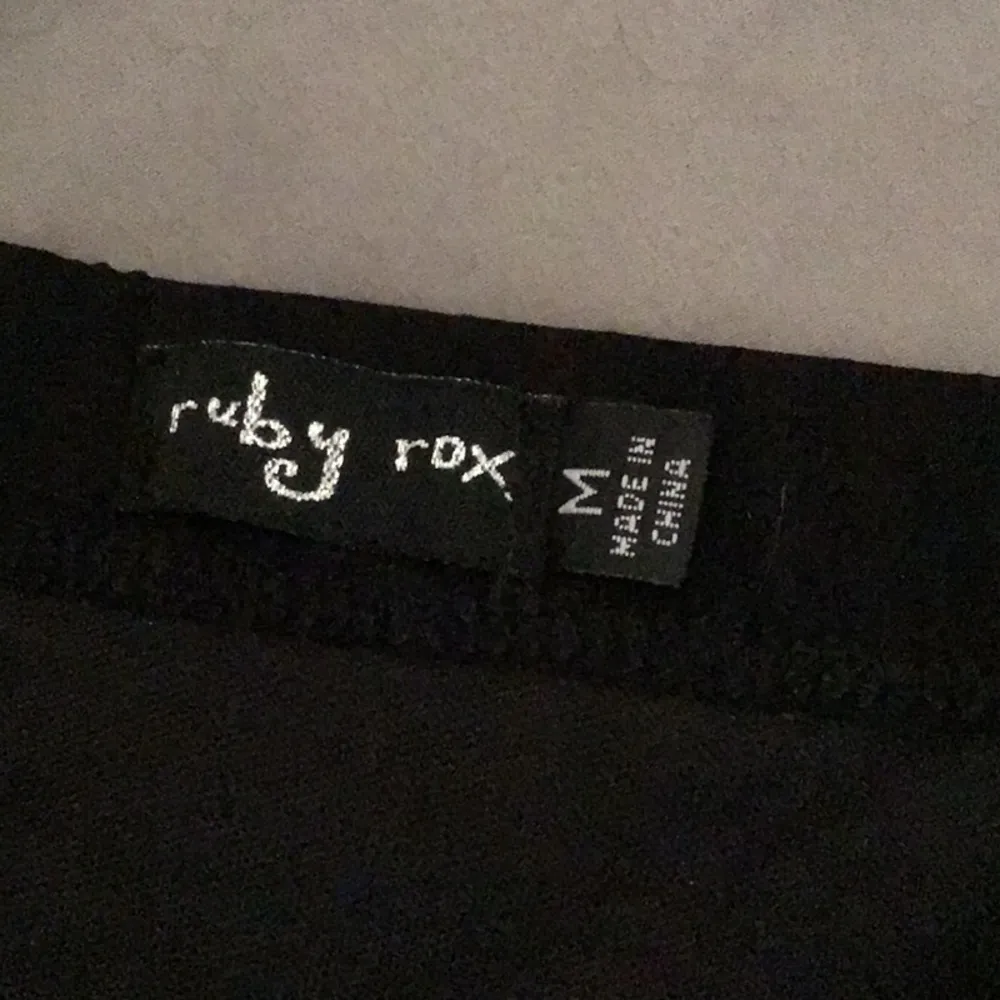 Ruby Rox Strapless homecoming dress - Image 7