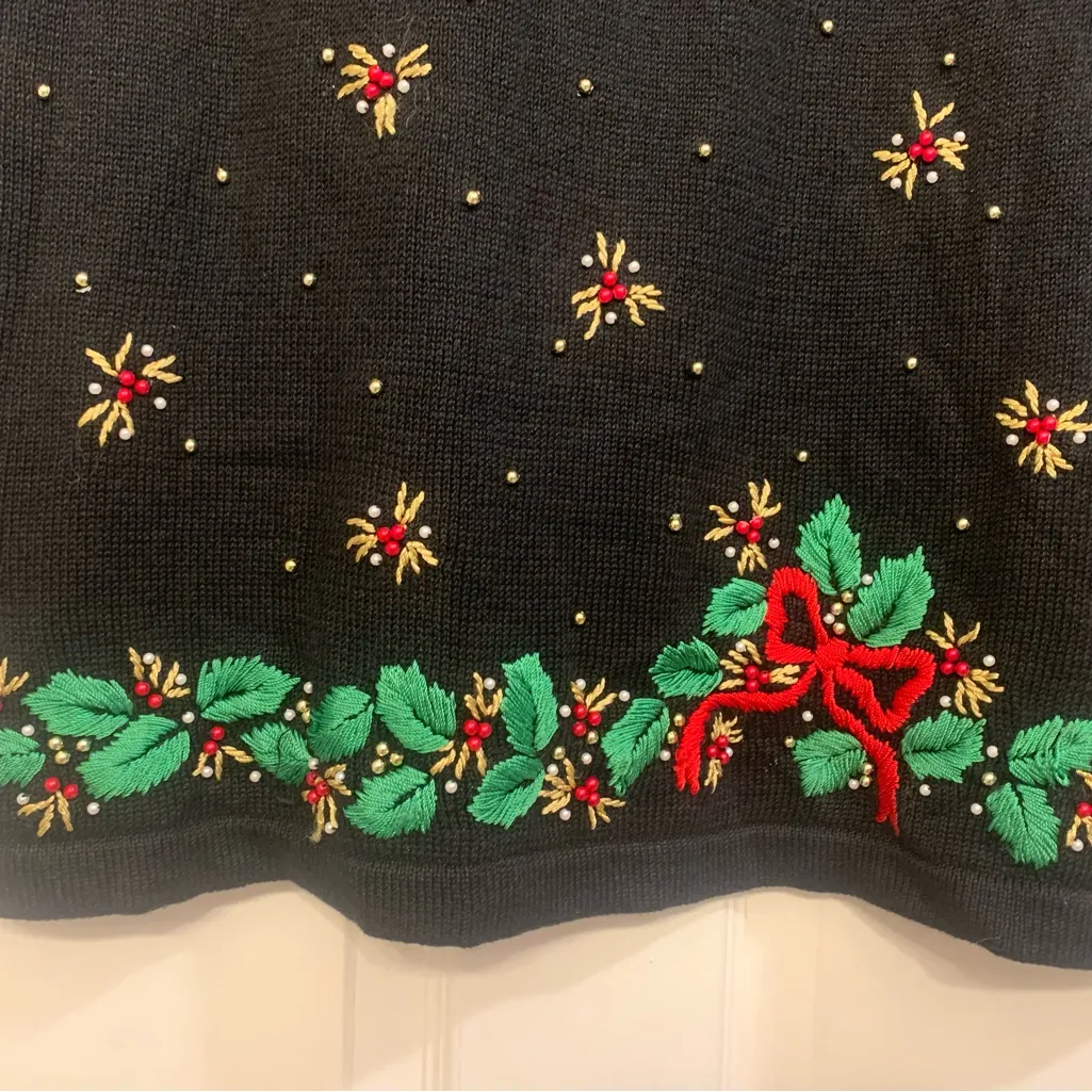 Vintage Victoria Jones Black Embroidered Christmas XL Knit Sweater.      2737 - Image 2