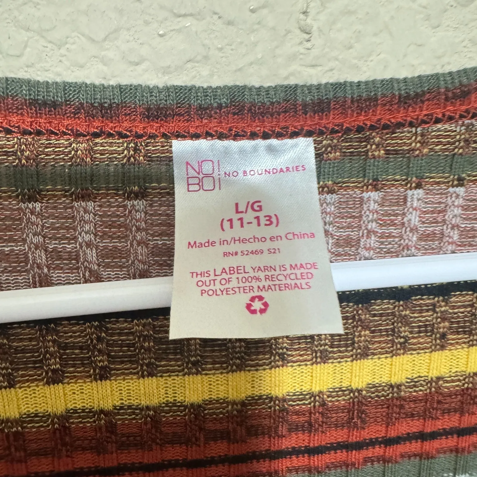 No Boundaries NOBO Y2K striped henley top curved hem ribbed sz L colorful shirt - Image 4