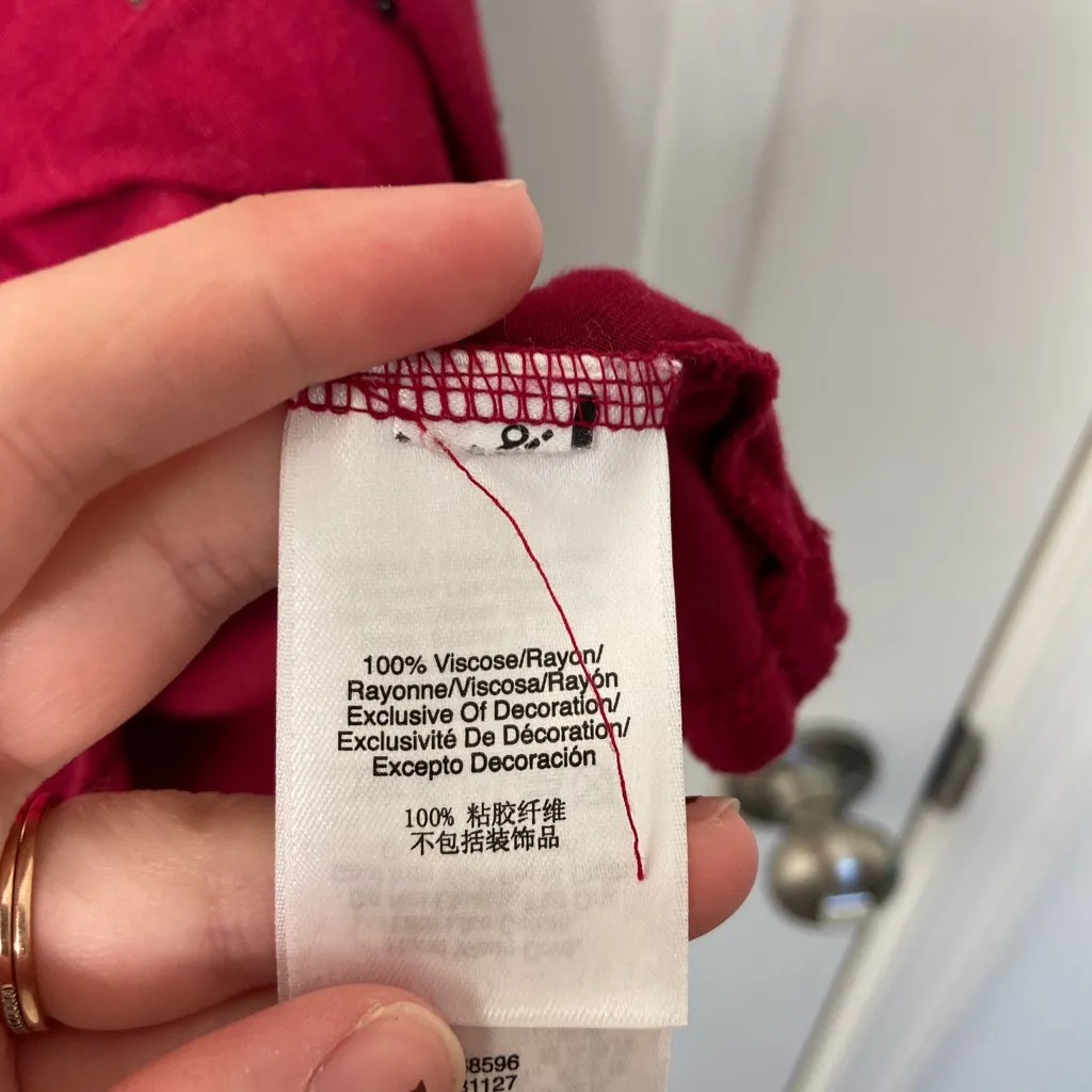 EUC DKNY‎ women’s dark red silver jeweled scoop neck thick strap tank top large - Image 4