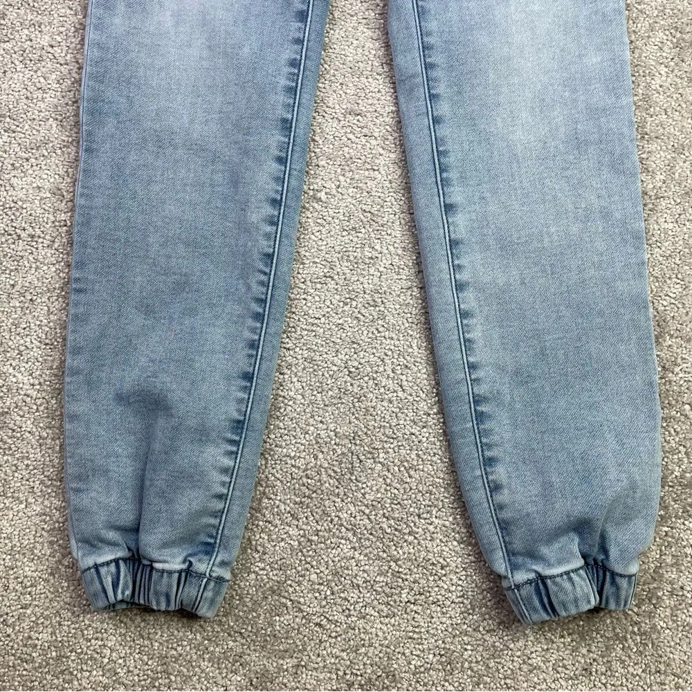 American Eagle Jeans Women’s 0 Blue Jogger Low Rise Elastic Waist Light Wash - Image 3