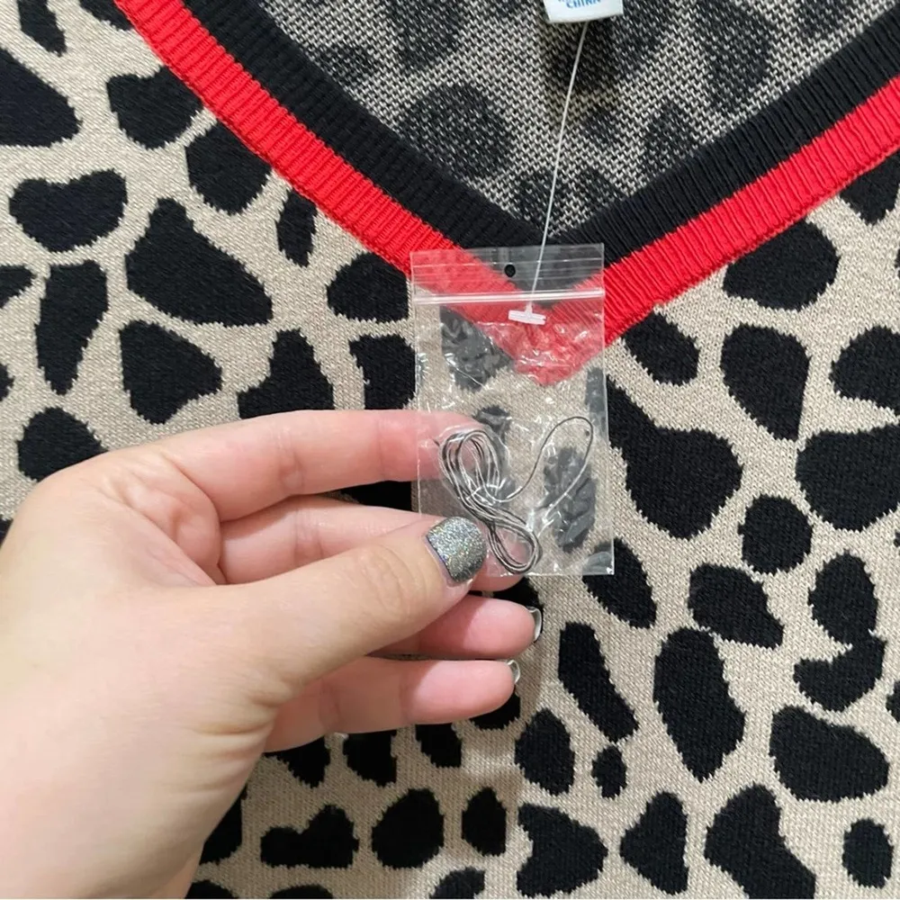 Lemon Way Leopard Print Varsity Sweater Size Large - Image 7