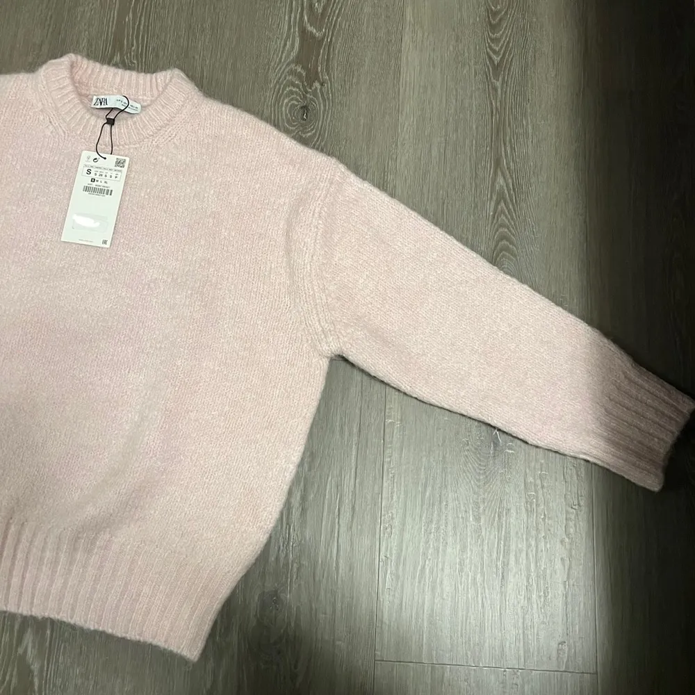 NWT zara baby light pink fluffy sweater - Image 2