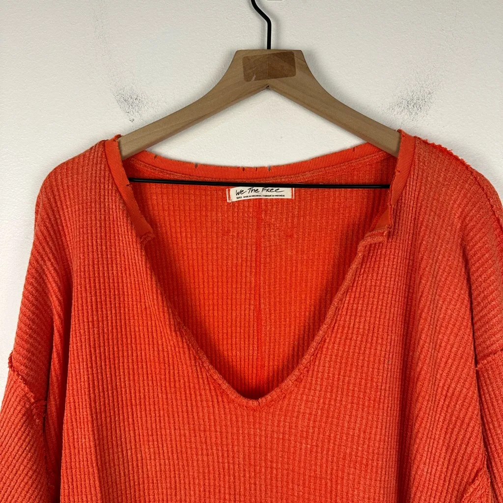 We The Free Buttercup Thermal In Talking Roses Oversized Shirt Sz M - Image 4