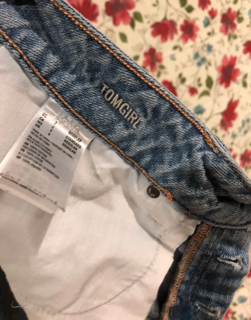American Eagle Cut Off Jean Shorts - Image 6