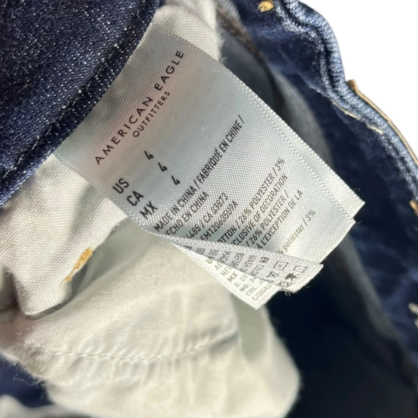 American Eagle Curvy Hi-Rise Shortie Denim Shorts Dark Wash Distressed Rips Sz 4 - Image 8