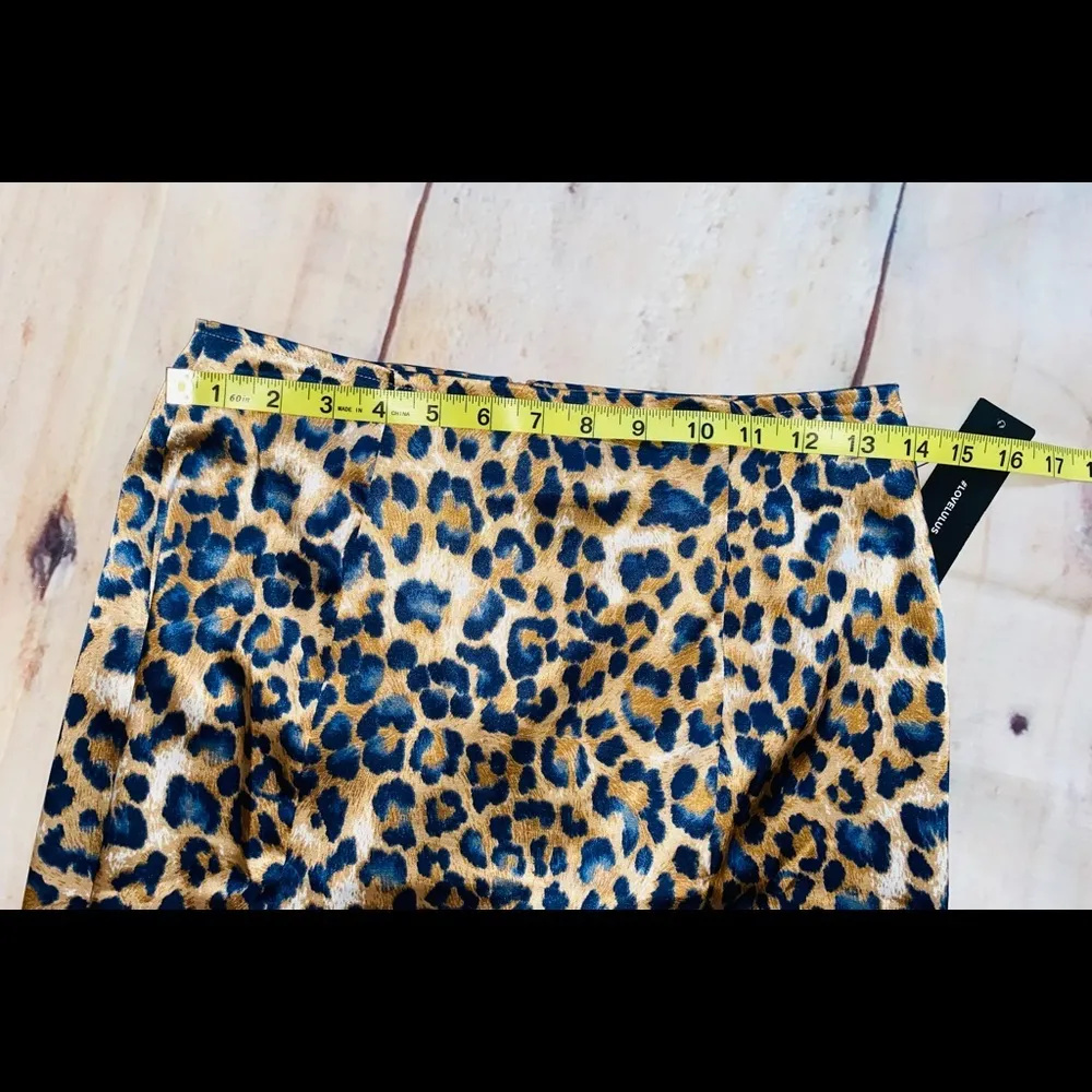 Lulus Leopard Print MIDI Skirt sz S NWT! - Image 8