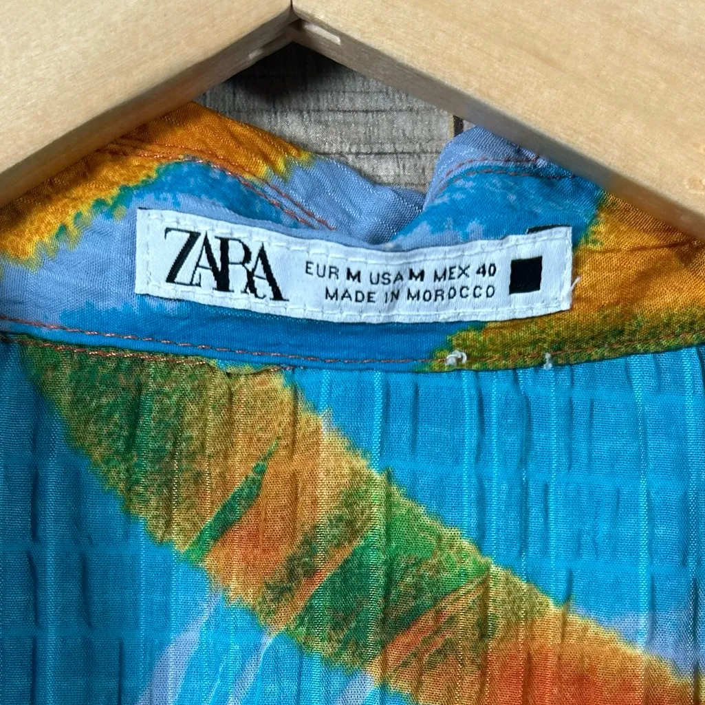 Zara Abstract Statement Medium Button Up Artsy Oversized Painterly Shirt Bold - Image 2