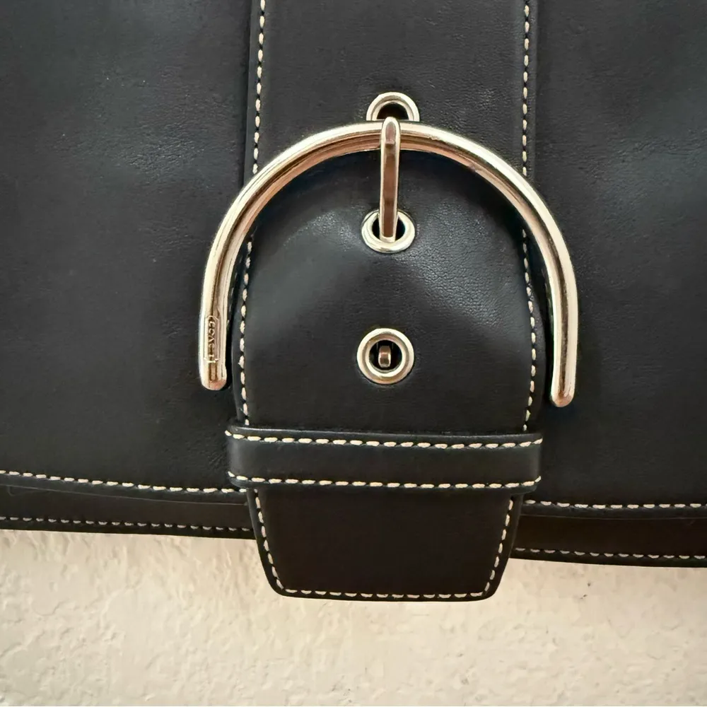 Vintage Y2K COACH 9741 Black Leather Stitch Buckle Soho Flap Shoulder Bag - Image 9