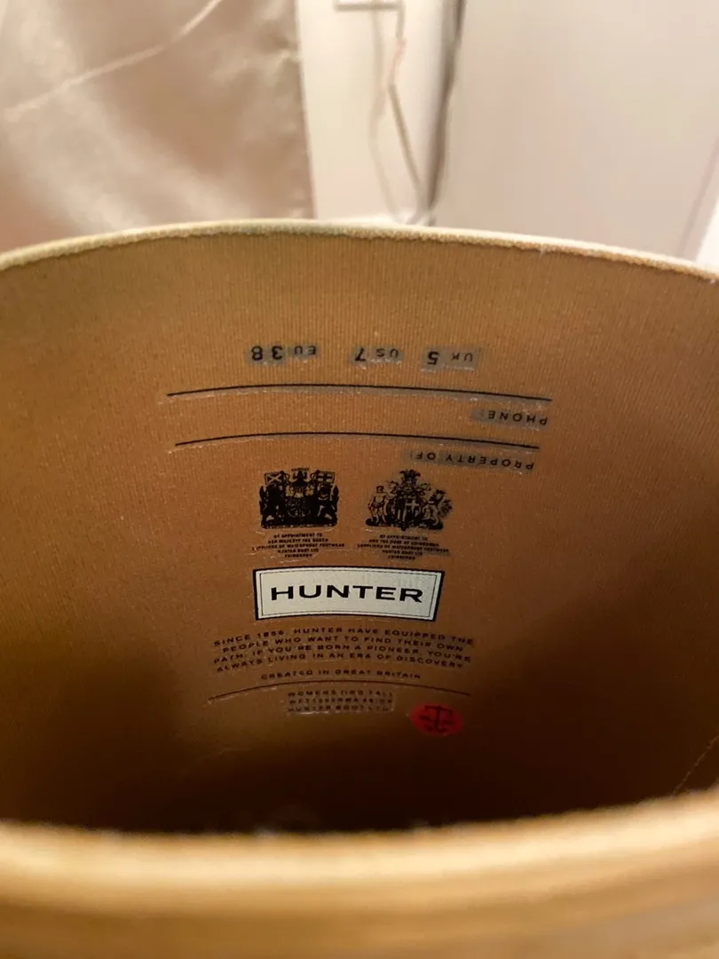 Hunter Yellow Rain Boots - Image 6