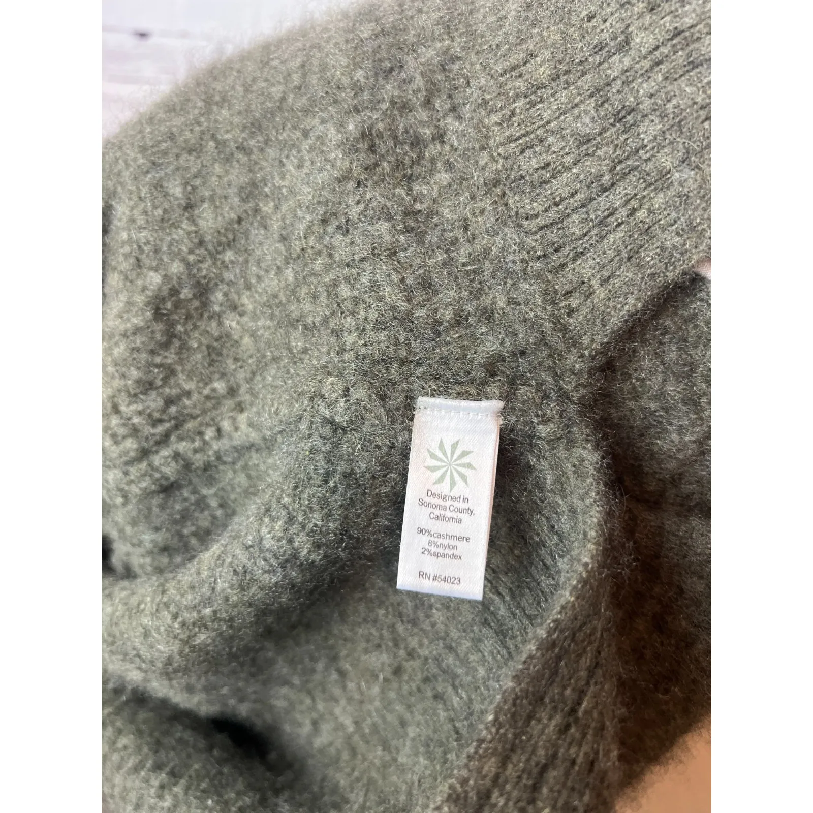 Athleta Lodge Cashmere Blend Textured Knit Pullover Sweater XS Extra Small Green - Image 7