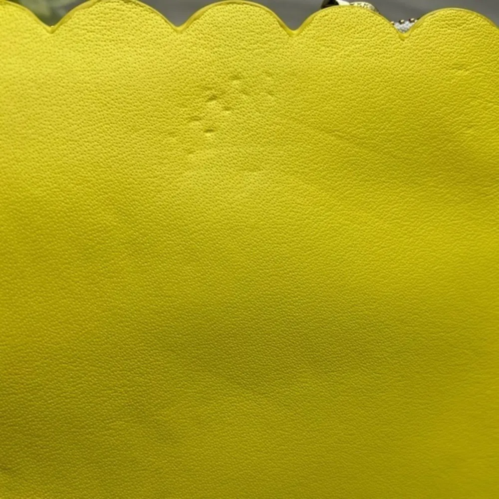 Talbots PLANO SCALLOPED-LEATHER CROSSBODY BAG - Image 11