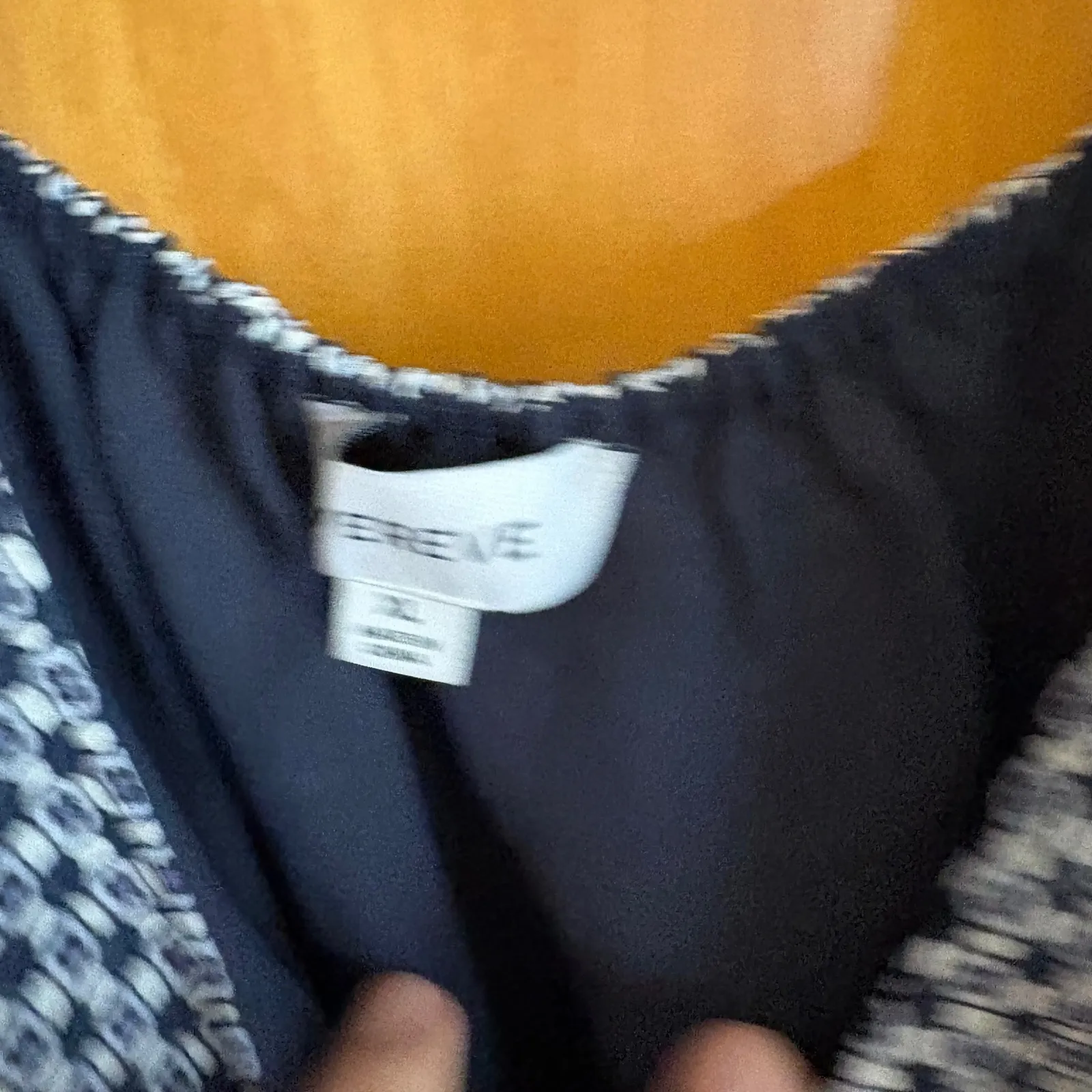 evereve Womens Size XL navy‎ White Geometric Ruffle Wrap Babydoll Top - Image 4