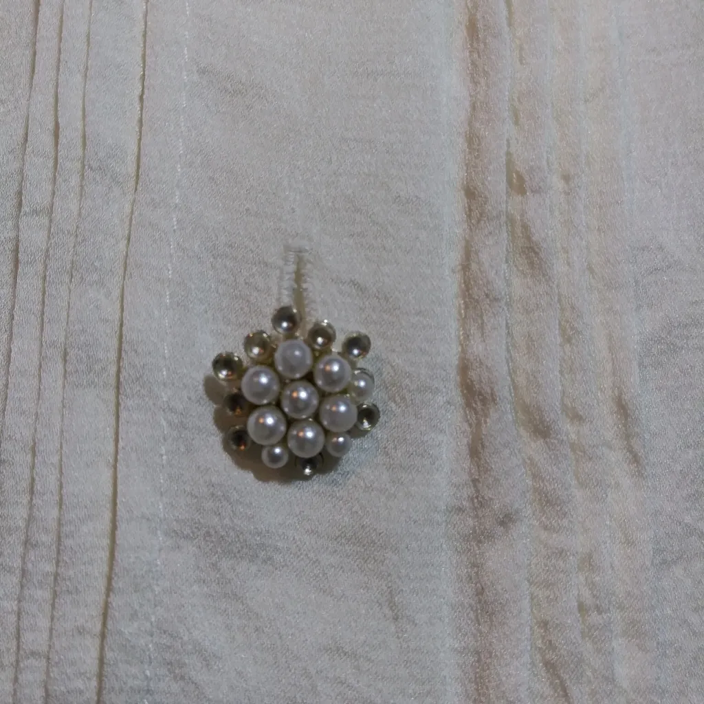 Zara Ivory Long-Sleeve Jewel Button Up Shirt Blouse Size XL - Image 3