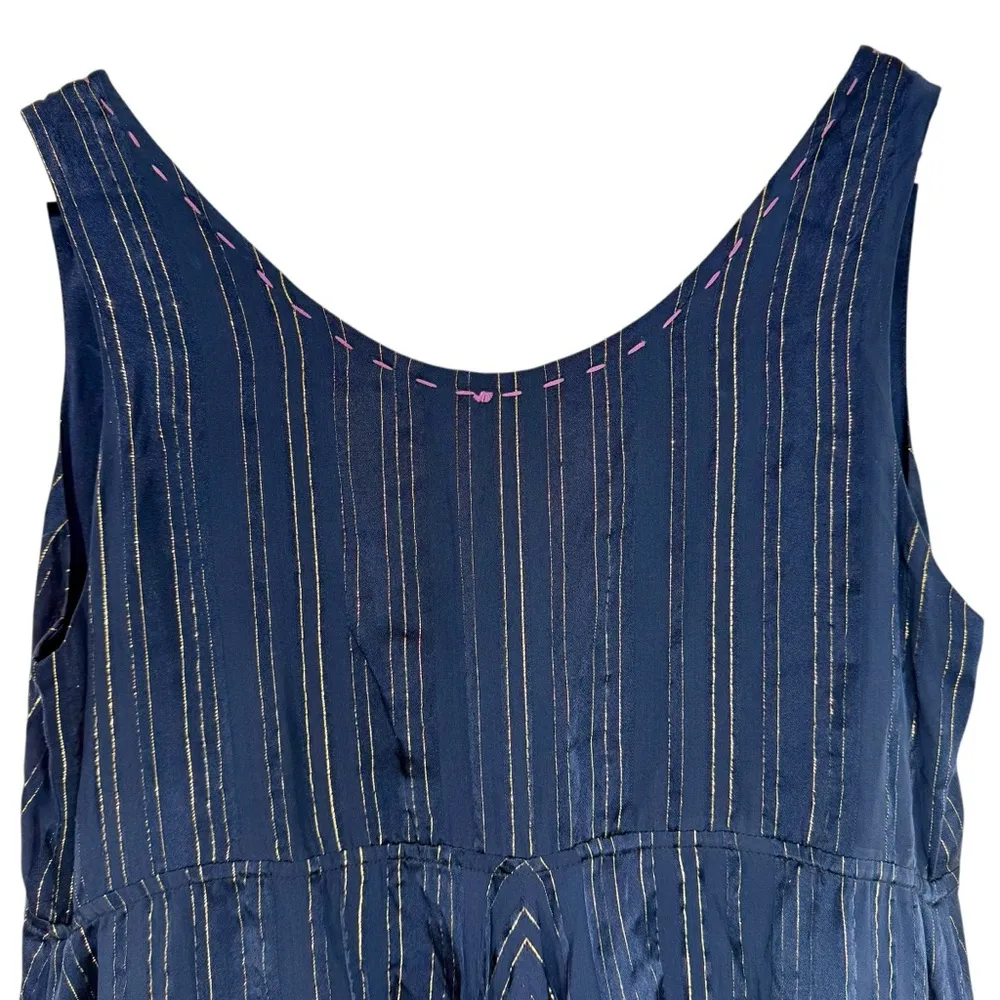 Meghan LA Fabulous Navy Blue Gold Metallic V - Image 4