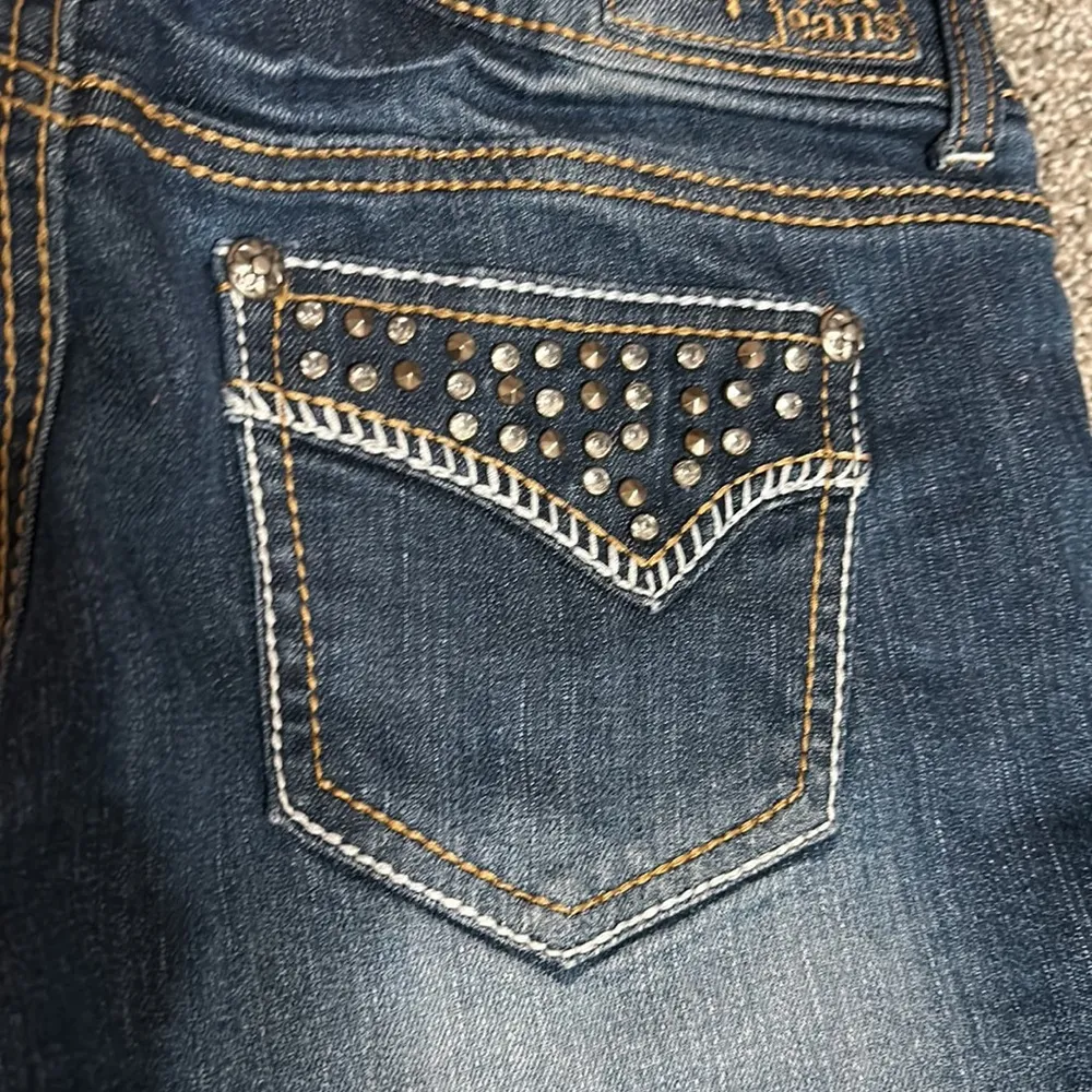 Request Bling Jean Shorts 7/28 Dark Wash - Image 3