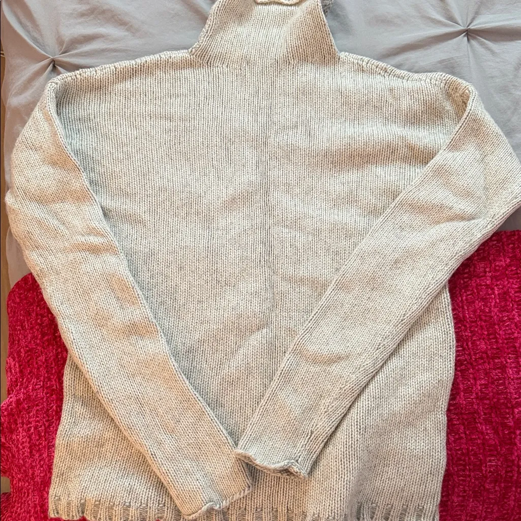 Theory Cashmere/Wool Turtle Neck Sweater - Image 5